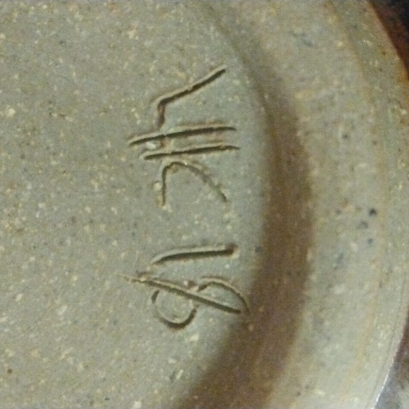 2 Deep Blue and Brown Glazed Smaller Decorative Pottery Vases - Picture 8 of 15